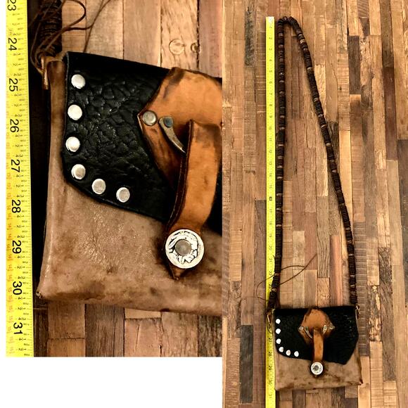 Vintage 1960s–70s Southwest Leather Crossbody Bag w/ Buffalo Nickel Closure - Picture 7 of 12